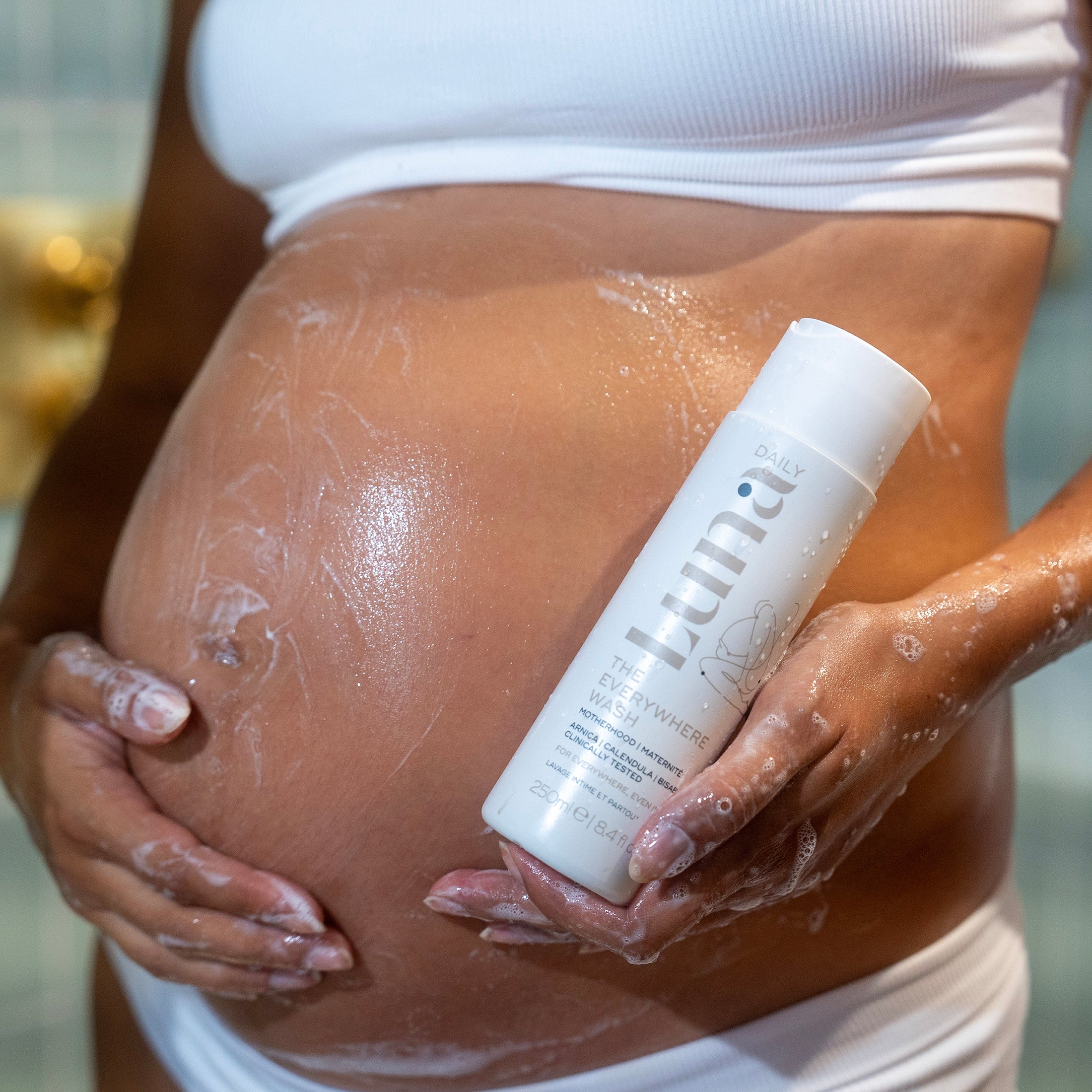 The Motherhood Everywhere Wash – Luna Daily