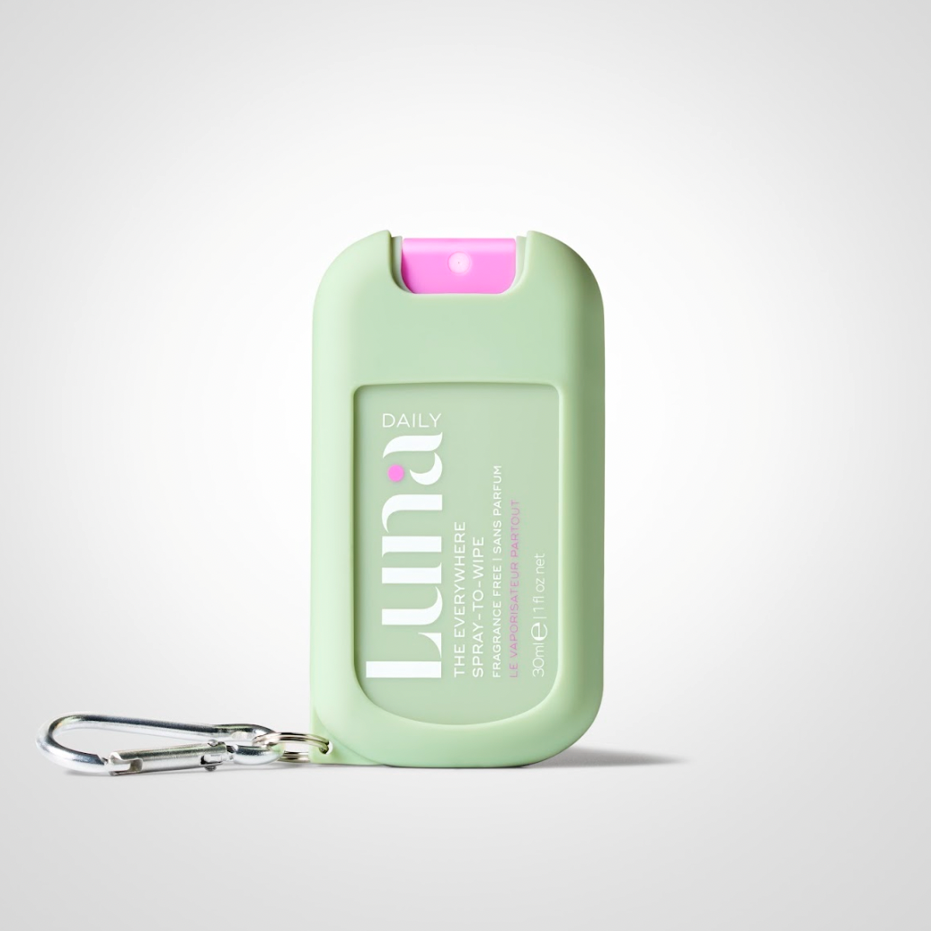 US The Everywhere Spray-To-Wipe + Lanyard - Fragrance Free